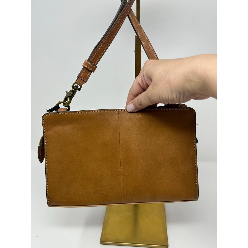 NWT Frye Lucy Leather Crossbody Clutch - Picture 5 of 6